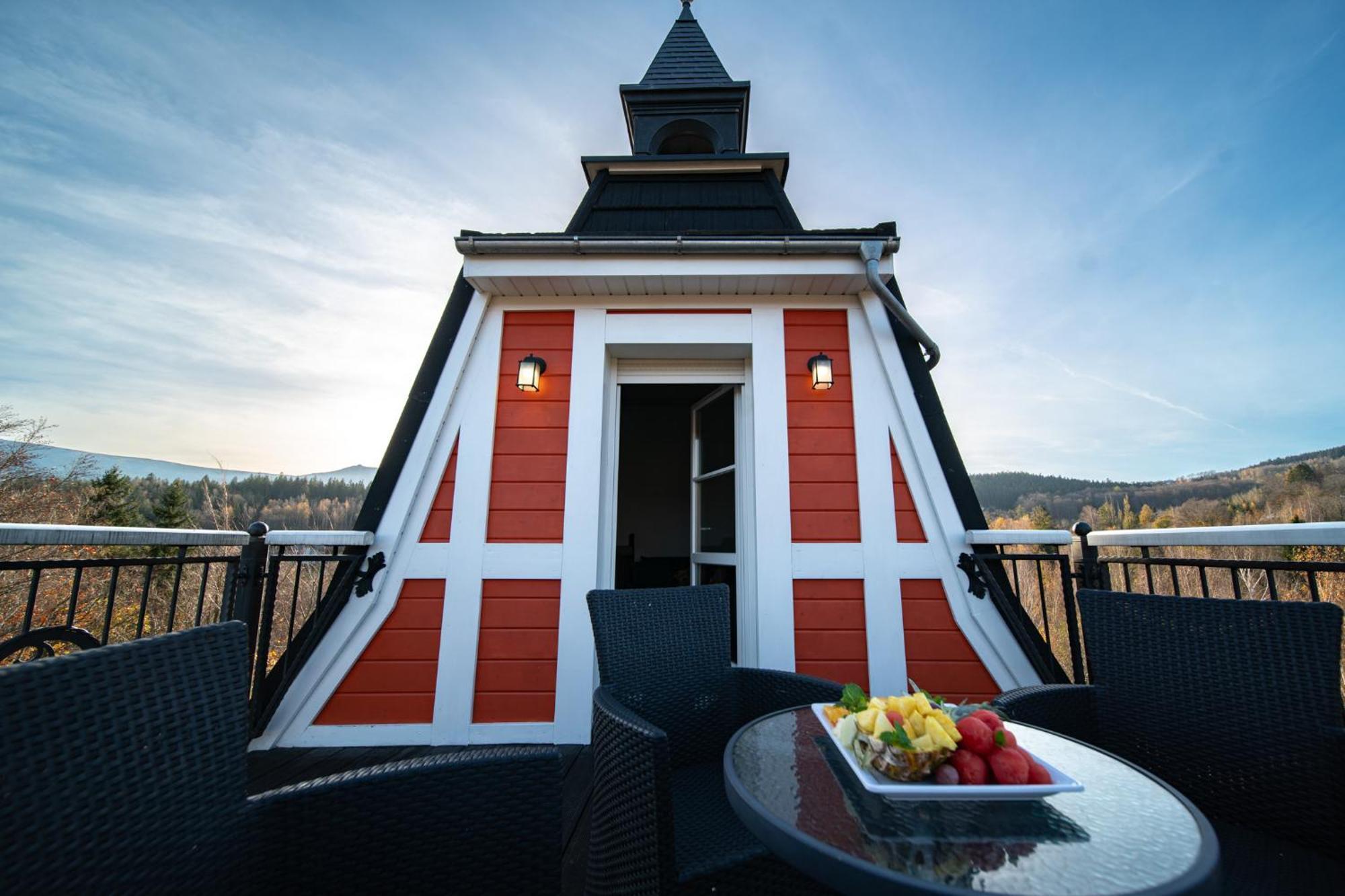 Norweska Dolina Family&Pet-Friendly Resort Szklarska Poręba Εξωτερικό φωτογραφία The A-frame